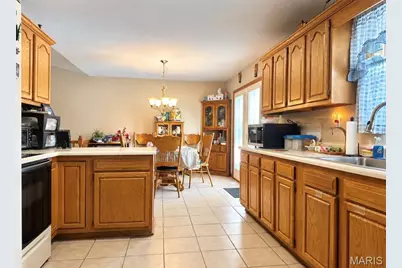 196 Indian Prairie Lane, Union, MO 63084 - Photo 5