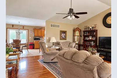196 Indian Prairie Lane, Union, MO 63084 - Photo 3