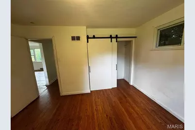1823 Parker Road, Saint Louis, MO 63138 - Photo 13