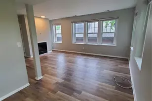 5050 Washington Pl, Saint Louis, MO 63108 - Photo 7