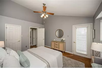 1706 Ridgeview Circle Drive, Ballwin, MO 63021 - Photo 15