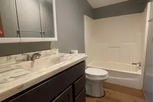 8918 Oriole Cir, French Village, MO 63036 - Photo 9