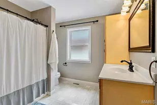 5207 Kingwood Dr, Saint Louis, MO 63123 - Photo 33