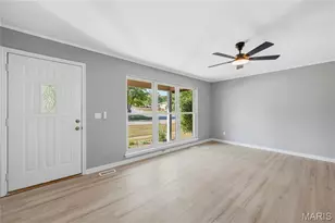 2916 Thrush Dr, Saint Charles, MO 63301 - Photo 3