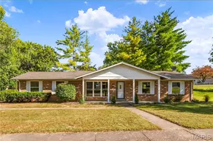 2916 Thrush Dr, Saint Charles, MO 63301 - Photo 1