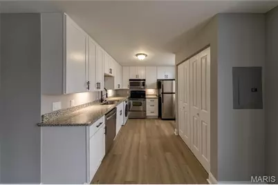 5630 Pershing Avenue #59, Saint Louis, MO 63112 - Photo 7