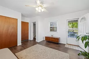 7907 E Yorkshire Dr, Saint Louis, MO 63123 - Photo 29