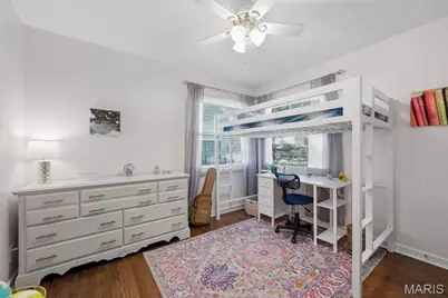 7907 E Yorkshire Drive, Saint Louis, MO 63123 - Photo 23