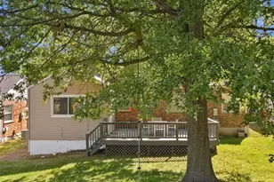 7907 E Yorkshire Dr, Saint Louis, MO 63123 - Photo 53