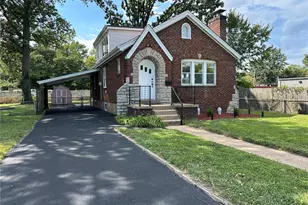 2341 Spencer Ave, Overland, MO 63114 - Photo 1