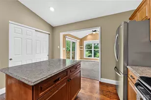 13108 Walden Woods Ct, Saint Louis, MO 63146 - Photo 21