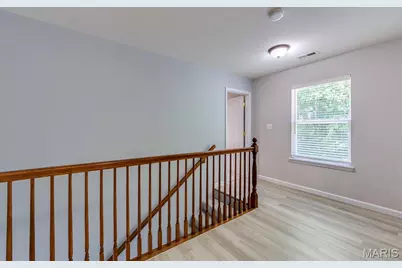546 Springhurst Parkway, O'Fallon, MO 63368 - Photo 17