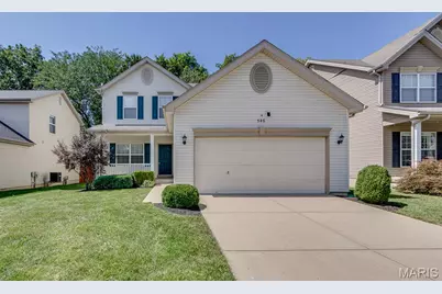 546 Springhurst Parkway, O'Fallon, MO 63368 - Photo 1
