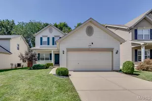 546 Springhurst Pkwy, O'Fallon, MO 63368 - Photo 1