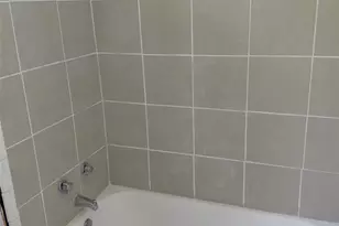 6032 Suburban Ave, Saint Louis, MO 63112 - Photo 7