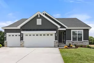 524 Evening Primrose Dr, Wentzville, MO 63385 - Photo 1