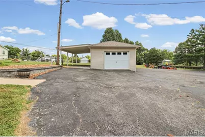 4334 Ringer Road, Oakville, MO 63129 - Photo 57