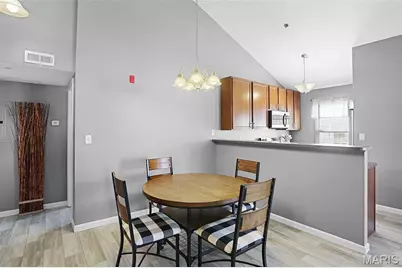 14303 Spring Creek Lane, O'Fallon, MO 63368 - Photo 9