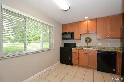 7359 Balson Avenue, Saint Louis, MO 63130 - Photo 9