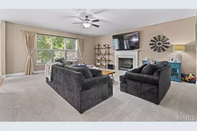 35 W Hampton Ridge Court, Wentzville, MO 63385 - Photo 9