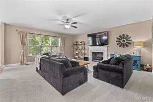 35 W Hampton Ridge Ct, Wentzville, MO 63385 - Photo 9
