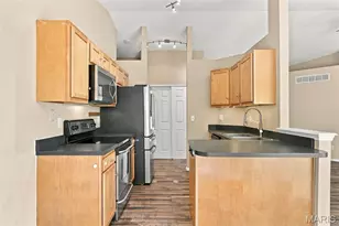 1712 12 Oaks Pl, Pevely, MO 63070 - Photo 5