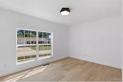 14663 Rouvre Drive, Florissant, MO 63034 - Photo 13