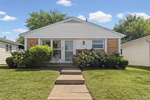 2604 Hereford St, Saint Louis, MO 63139 - Photo 3