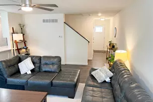 157 Day Lily Ln, Wentzville, MO 63385 - Photo 5
