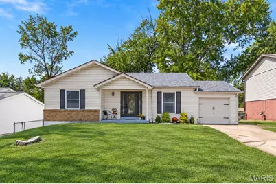 1417 Saint Gregory Lane, Saint Charles, MO 63304 - Photo 1