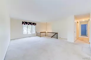 127 Spring Leaf Dr, Saint Peters, MO 63376 - Photo 3