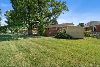 1273 Waldorf Drive, Bellefontaine Neighbors, MO 63137 - Photo 27
