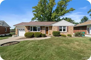 1273 Waldorf Dr, Bellefontaine Neighbors, MO 63137 - Photo 1