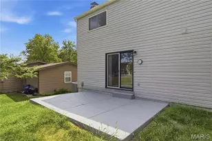 12047 Tangletree Dr, Maryland Heights, MO 63146 - Photo 37