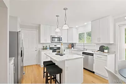 12047 Tangletree Drive, Maryland Heights, MO 63146 - Photo 15
