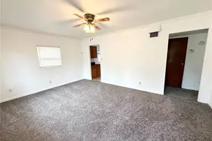 7912 Fleta St, Saint Louis, MO 63123 - Photo 3
