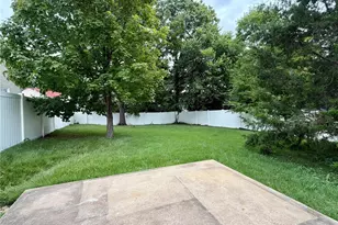 7912 Fleta St, Saint Louis, MO 63123 - Photo 11