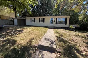 702 Locust St, Festus, MO 63028 - Photo 1