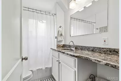 400 E Adams Avenue, Kirkwood, MO 63122 - Photo 23