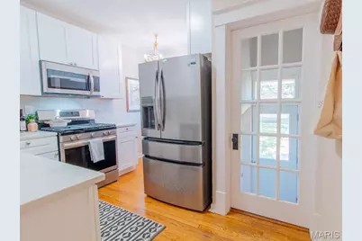 6730 Hancock Avenue, Saint Louis, MO 63139 - Photo 9
