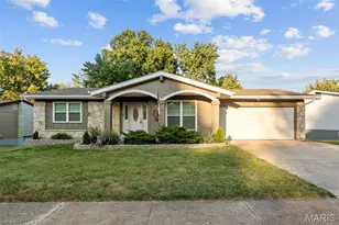 412 Woodrun Dr, Ballwin, MO 63021 - Photo 1