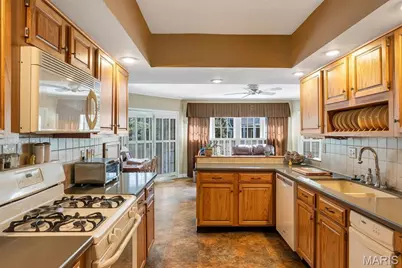 20 Westwood Forest Lane, Saint Louis, MO 63122 - Photo 9