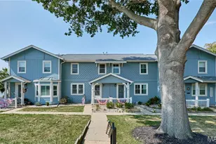 25 Catamaran Dr, Lake Saint Louis, MO 63367 - Photo 1