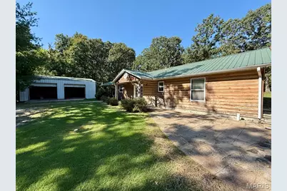8575 N Service Road, Bourbon, MO 65441 - Photo 1