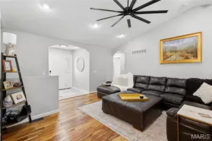 1128 Patsy Ln, O'Fallon, MO 63366 - Photo 5