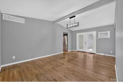 14000 Davey Drive, Florissant, MO 63034 - Photo 9