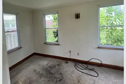 2525 Hackney Drive, Florissant, MO 63033 - Photo 7