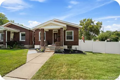 1137 Childress Avenue, Saint Louis, MO 63139 - Photo 1