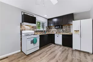 3263 Ipswich Ln, Saint Charles, MO 63301 - Photo 5