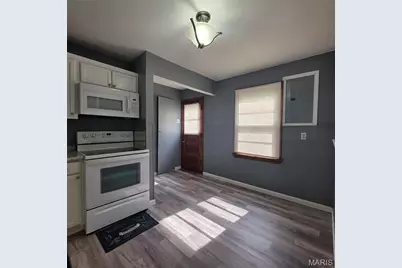 301 Washington Street, Florissant, MO 63031 - Photo 7